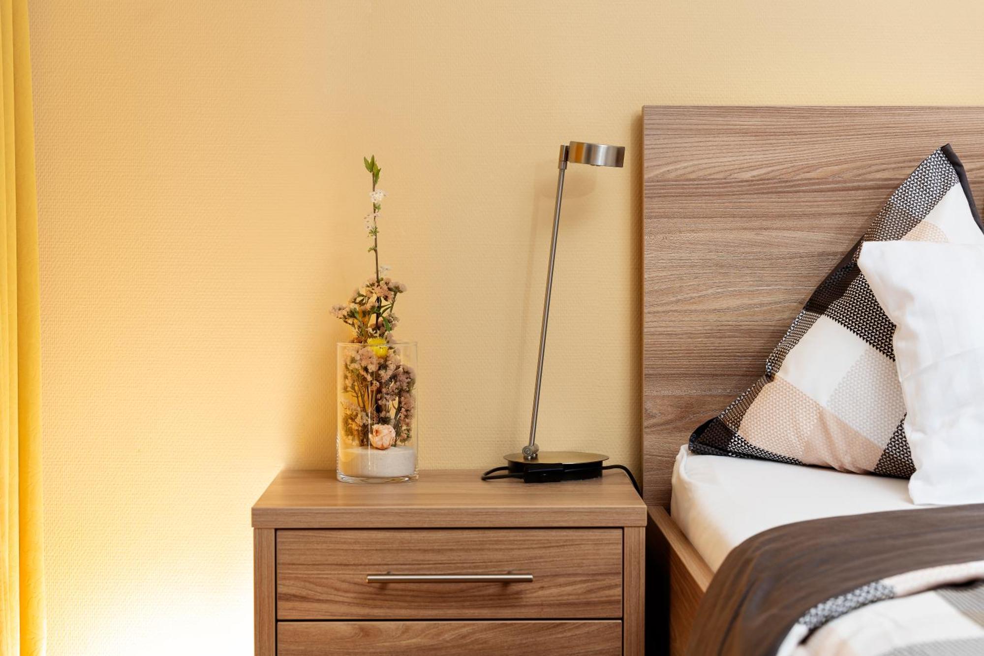 Hotel Restaurant Sokrates Güttingen Kültér fotó